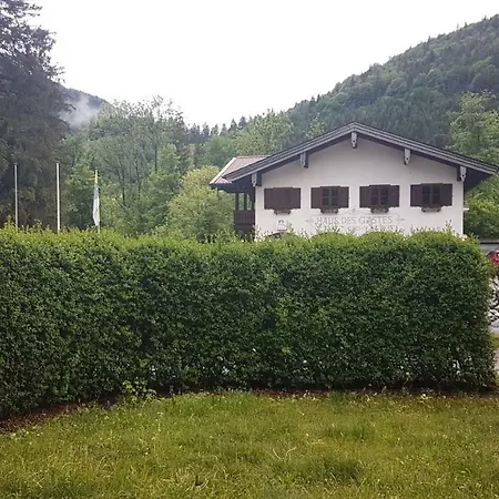 Brunnhaus Daire Schneizlreuth