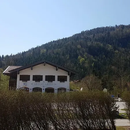 Brunnhaus Daire