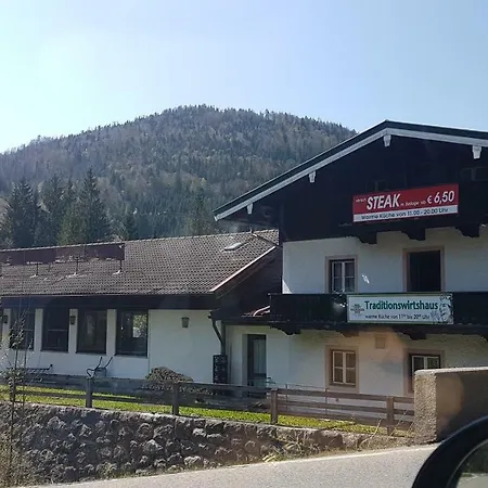 Brunnhaus Daire *